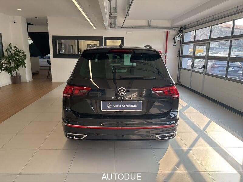 Volkswagen Tiguan R-LINE 2.0 TDI SCR 150 CV DSG