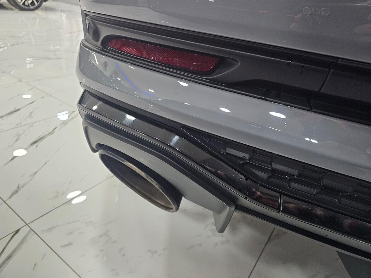 NUOVA AUDI RSQ3 SPORTBACK 2.5 BENZ 400CV S-TRONIC BLACKLINE