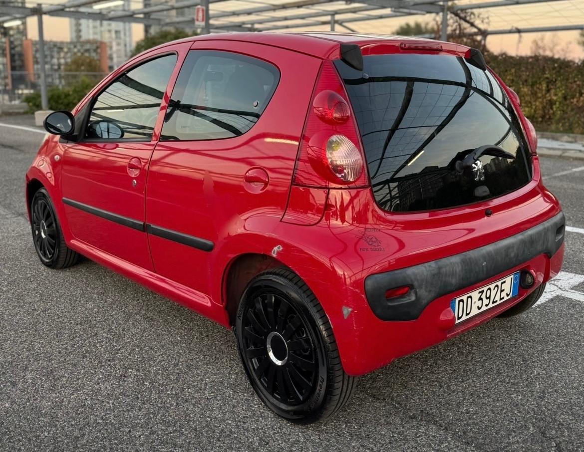 Peugeot 107 1.0 68CV 5p. Sweet Years