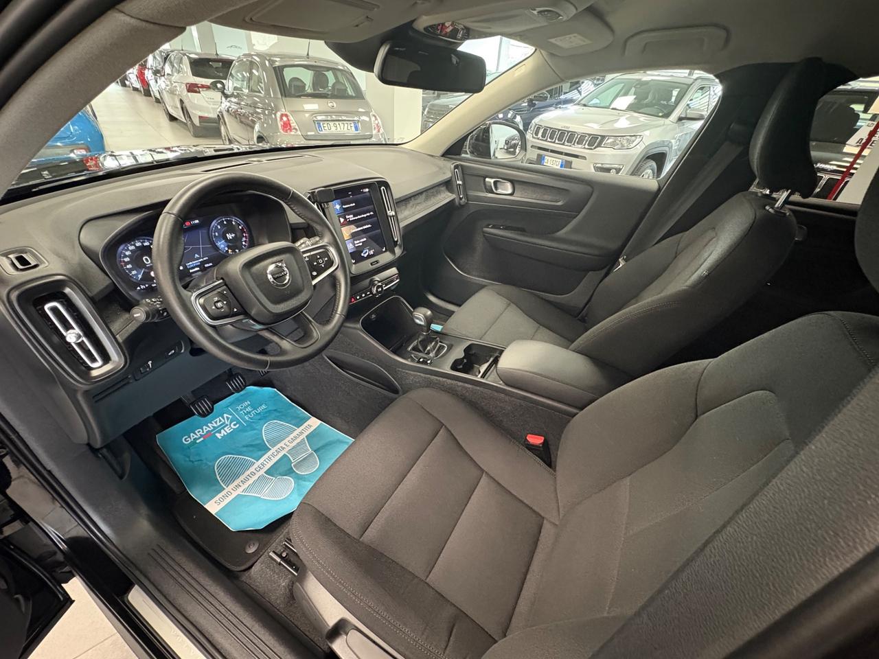 Volvo XC40 T2 1.5 benzina 130cv 2021 km 34000