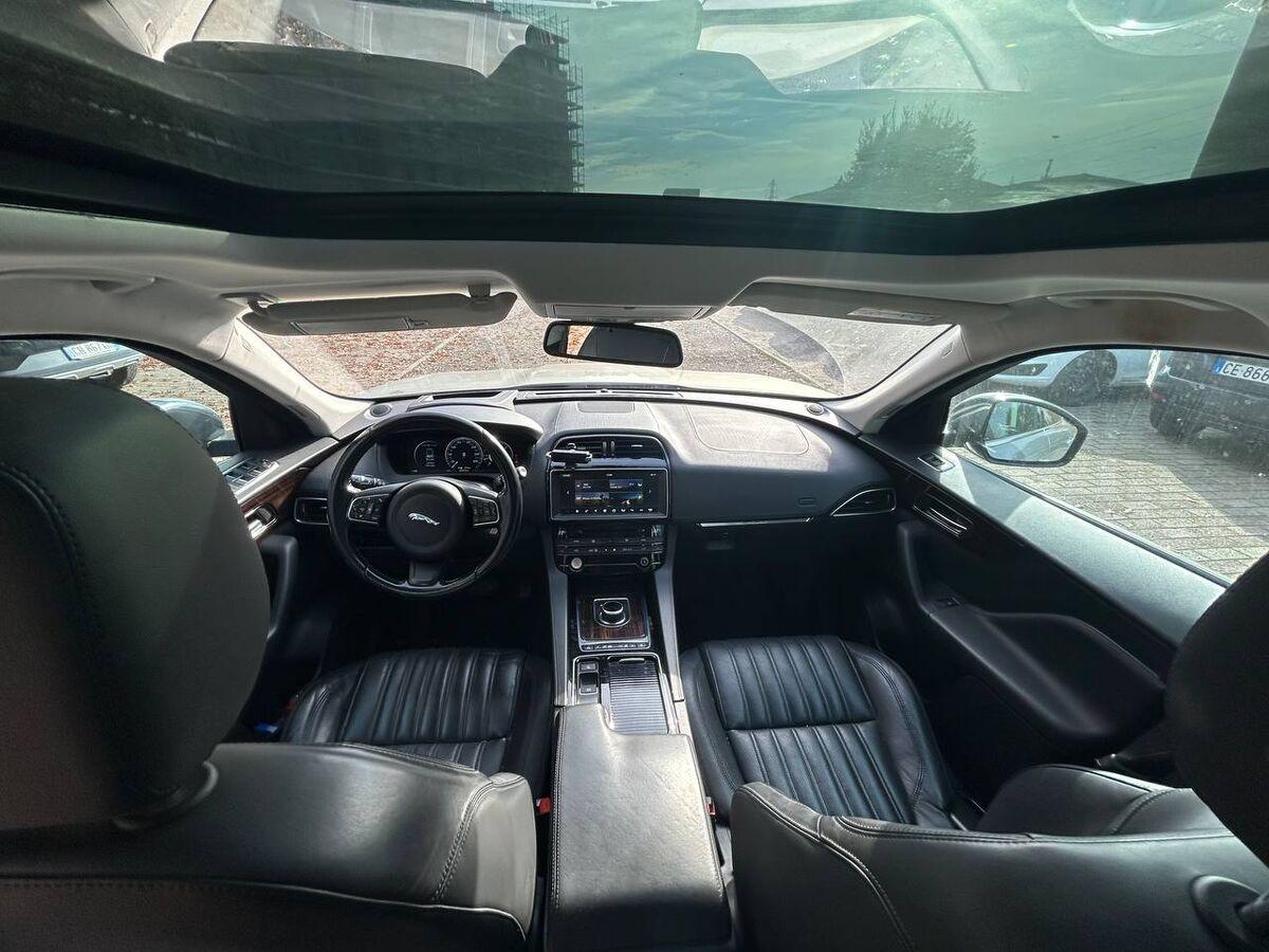 Jaguar F-Pace 3.0d V6 Portfolio awd 300cv auto
