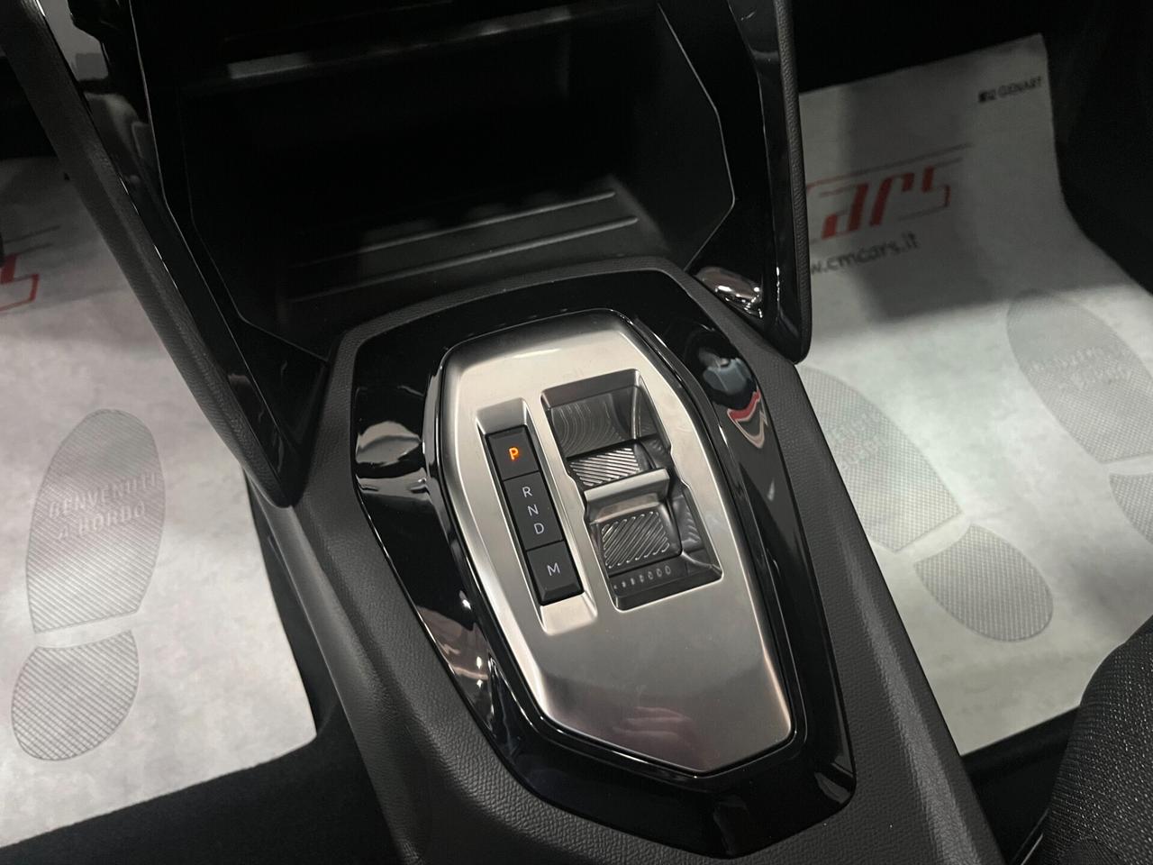 Peugeot 208 1.2 Hybrid E-DCS6 Automatica 100cv Style ITALIANA