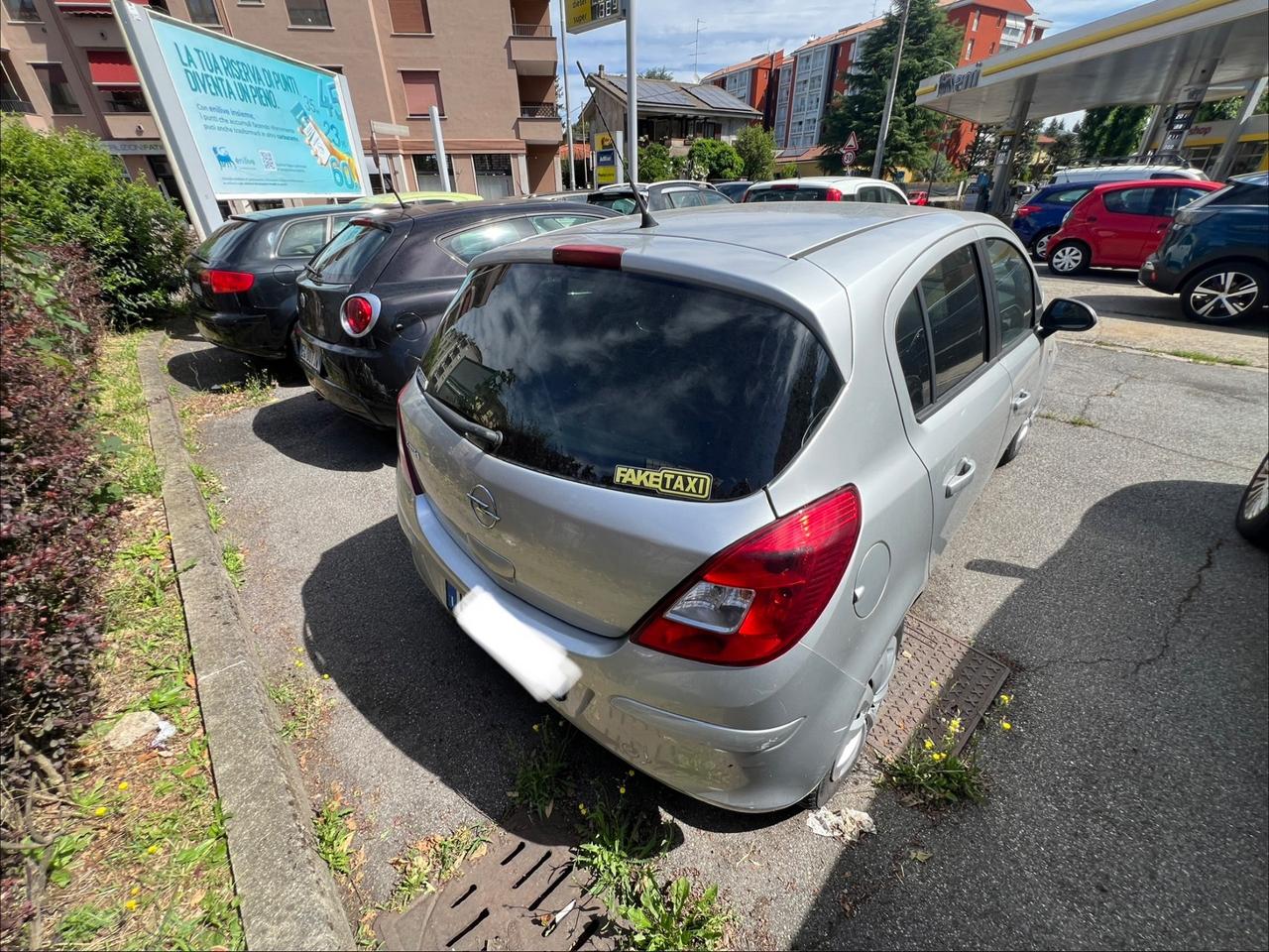 Opel Corsa 1.2 5 porte Club