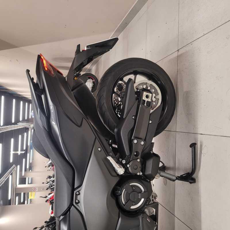 Yamaha T-Max 560 - 2022