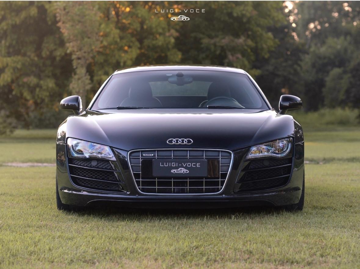 Audi R8 5.2 V10 FSI quattro R tronic
