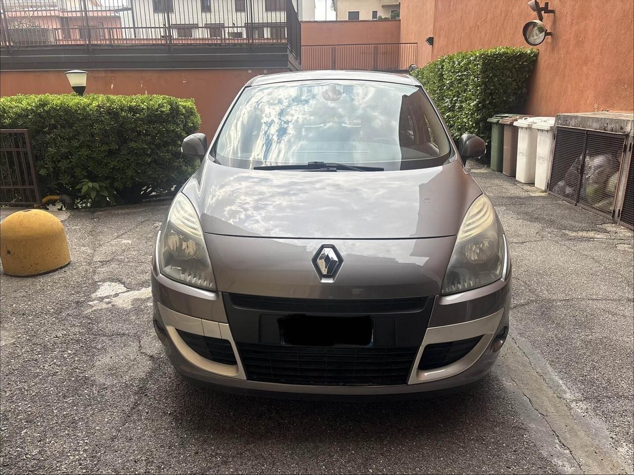 Renault Scenic 1.5 dci X-MOD