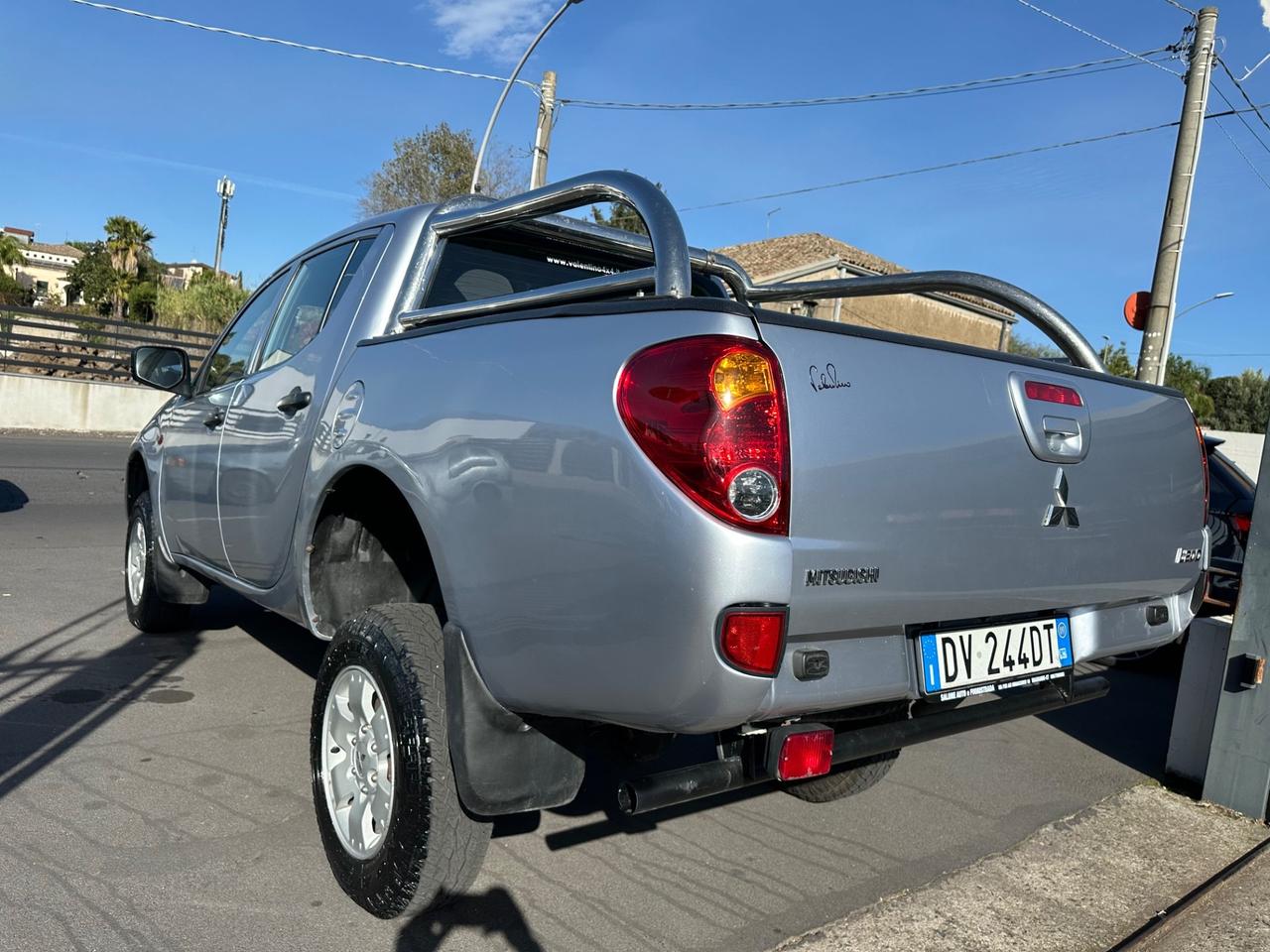 Mitsubishi L200 2.5 DI-D/136CV Double Cab Invite