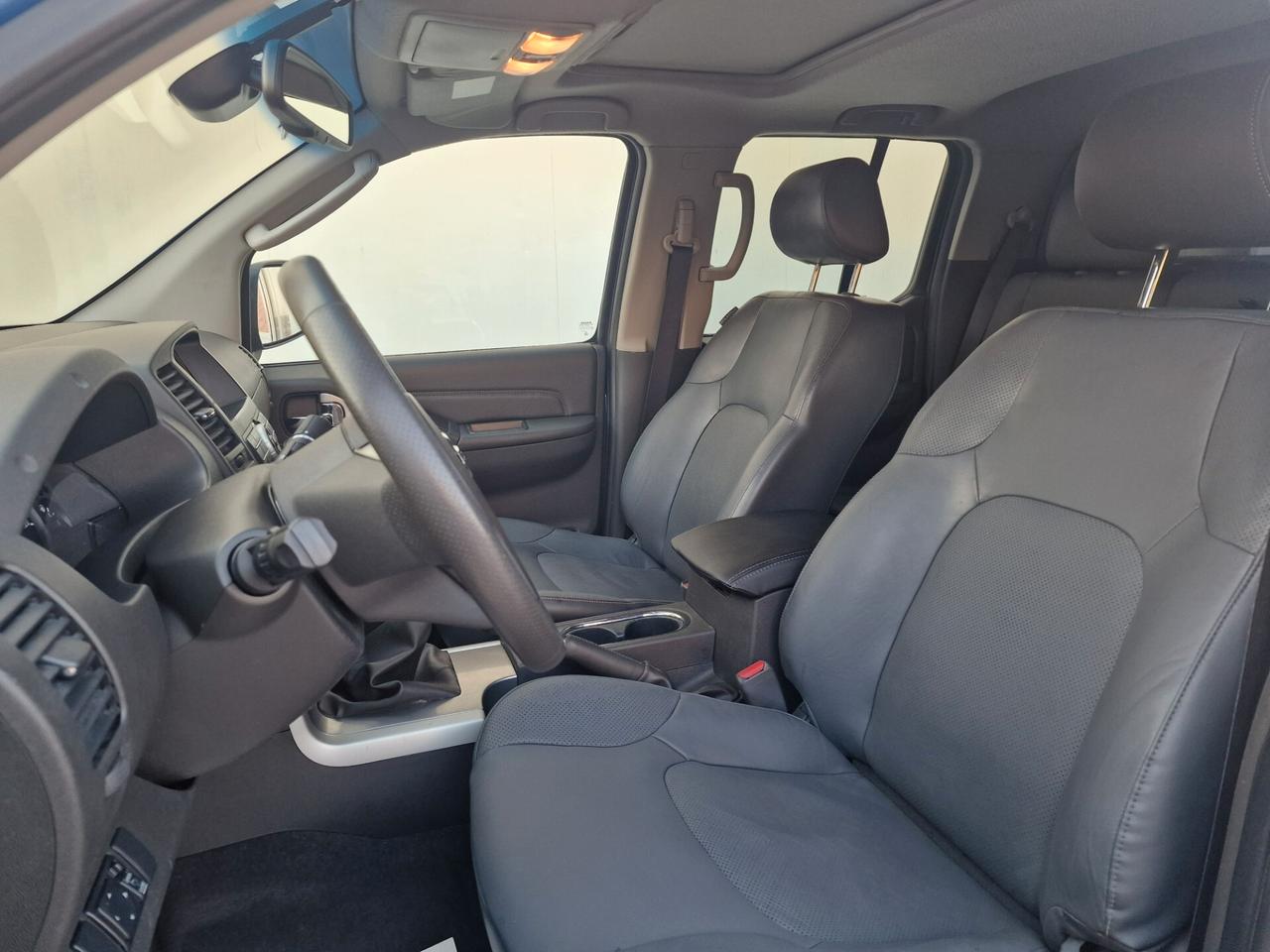 Nissan Navara 2.5 dCi 190CV