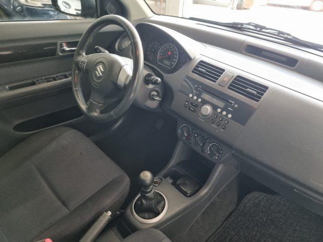 SUZUKI Swift 1.3 4x4 5p. GL