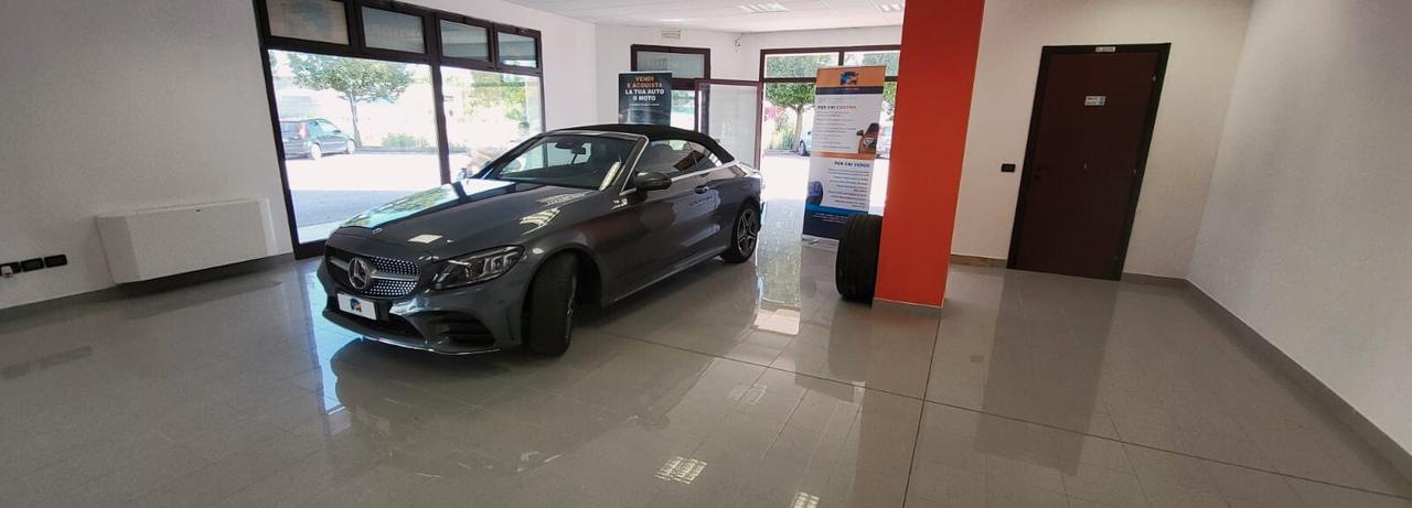 BELLISSIMA-IMPECCABILE-COME NUOVA-Mercedes-benz C 220 d Auto Cabrio Premium Plus.