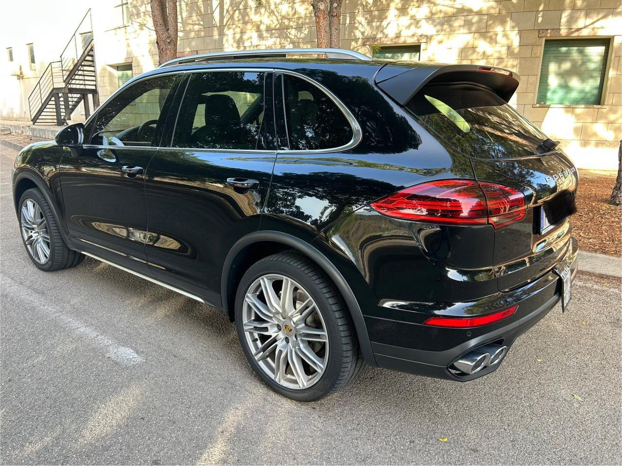 Porsche Cayenne 3.0 Diesel Platinum Edition