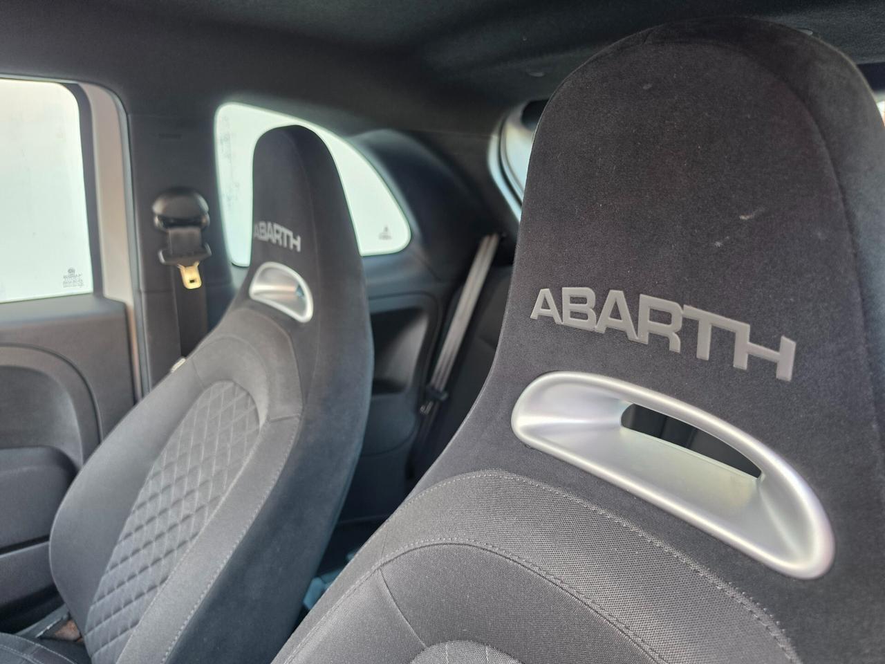 Fiat 500 Abarth 1.4 T- jet 145cv