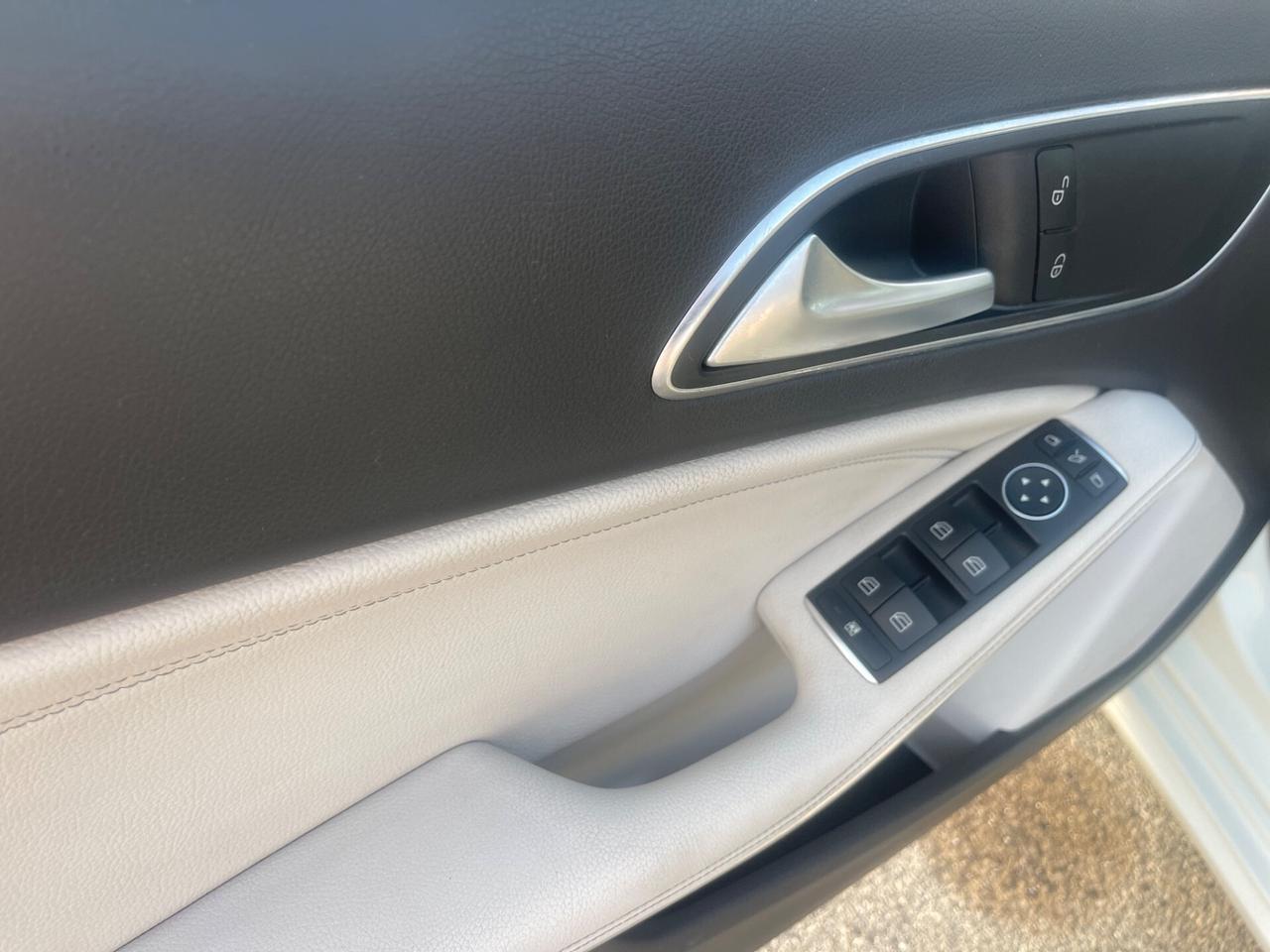 MERCEDES A 180 CDI 110CV SPORT EDITION FULL MY17