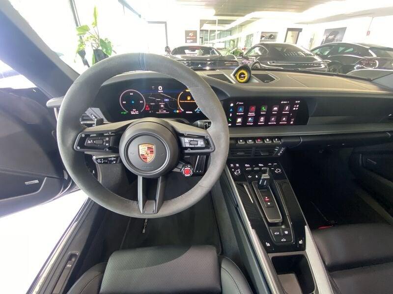 Porsche 911 Carrera (992.2)