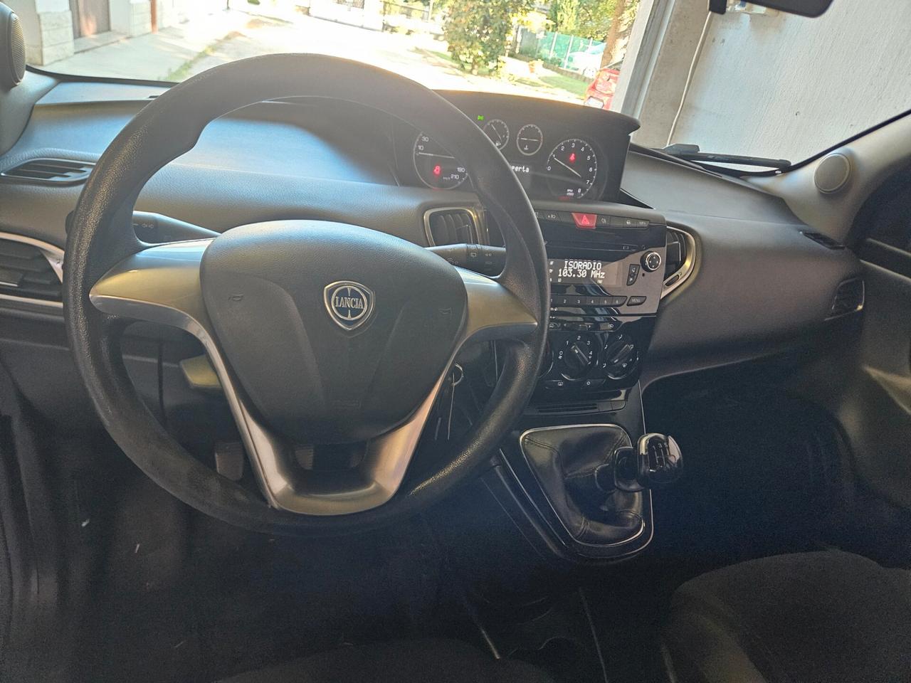 Lancia Ypsilon 1.2 69 CV 5 porte S&S Platinum