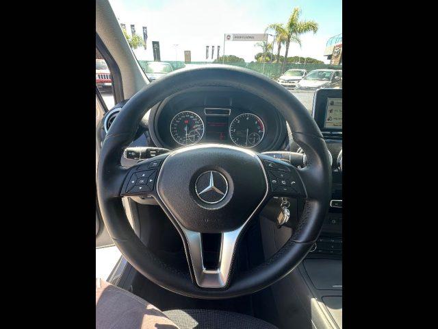 MERCEDES-BENZ CLA sse B (T246/242) - B 180 CDI Automatic Executive