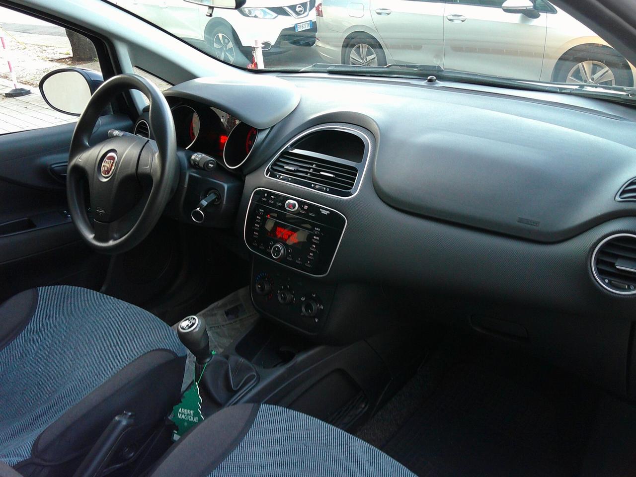 Fiat Punto 1.3 MJT II 75 CV 5 porte Street