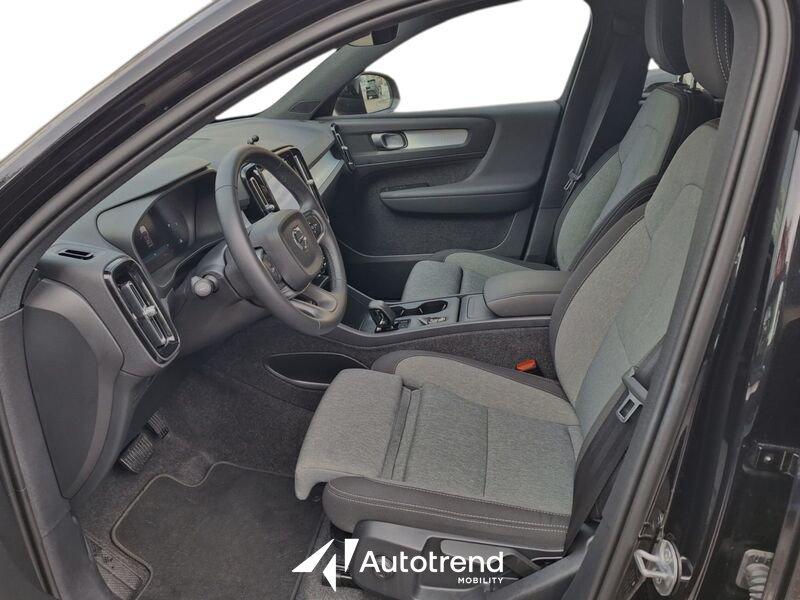 Volvo XC40 B3 163+14 CV Automatico LED Core