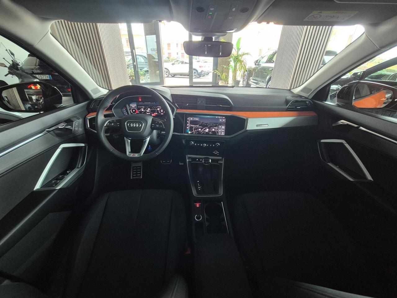 Audi Q3 40 TDI quattro S tronic Sline edition IDENTITY BLACK