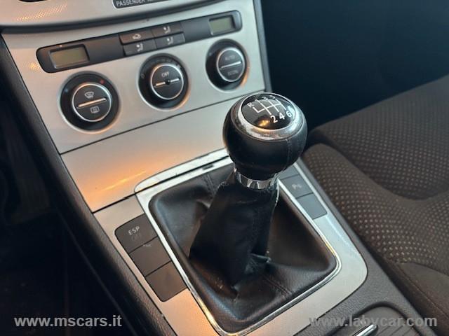 VOLKSWAGEN Passat 2.0 16V TDI Var. Comfortline