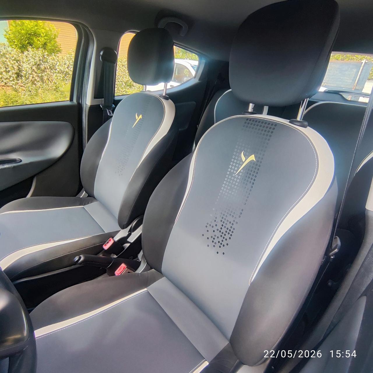 Lancia Ypsilon 1.2 69 CV 5 porte Elefantino euro 6