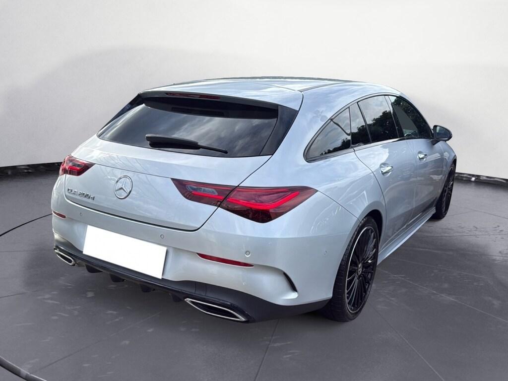 Mercedes CLA Shooting Brake 200 D Executive 8G-DCT