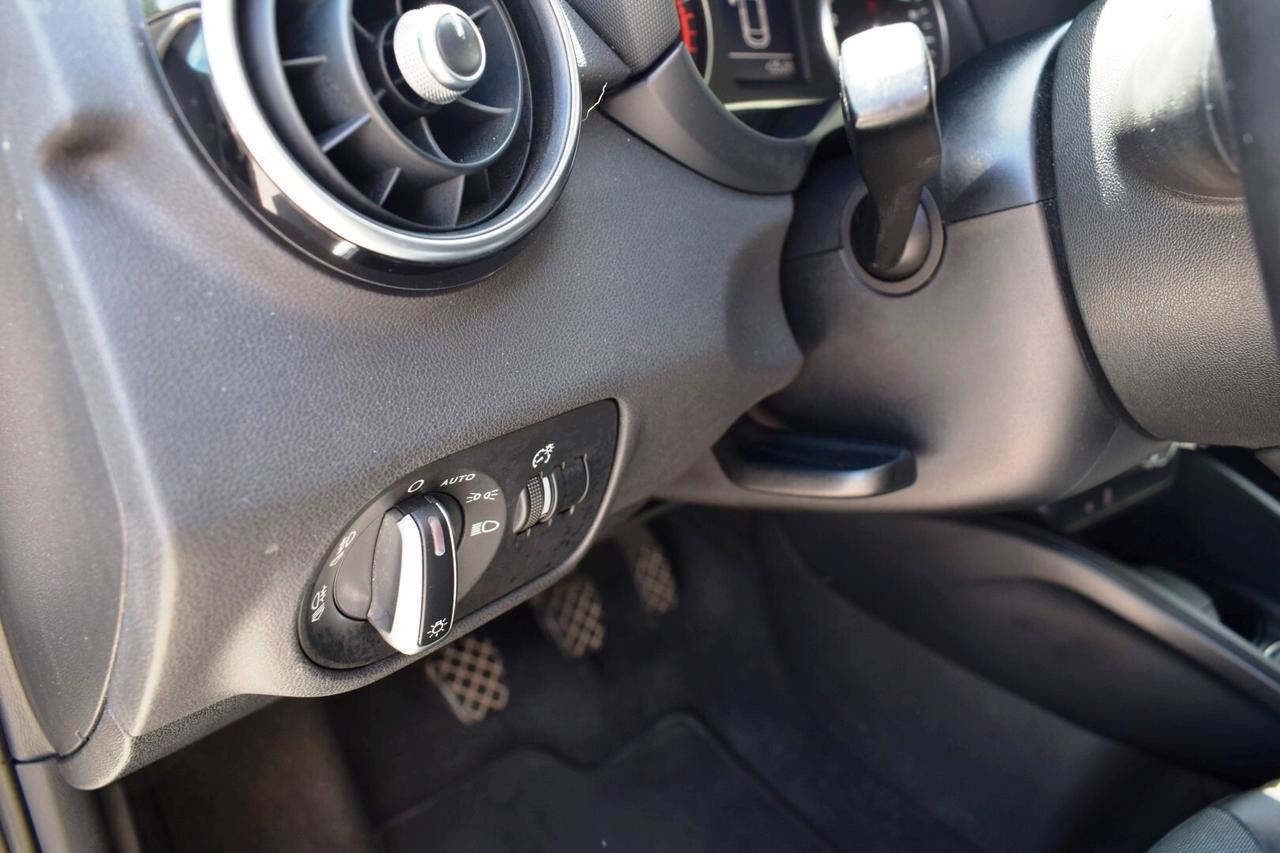 Audi A1 SPB 1.6 TDI 105 CV Ambition