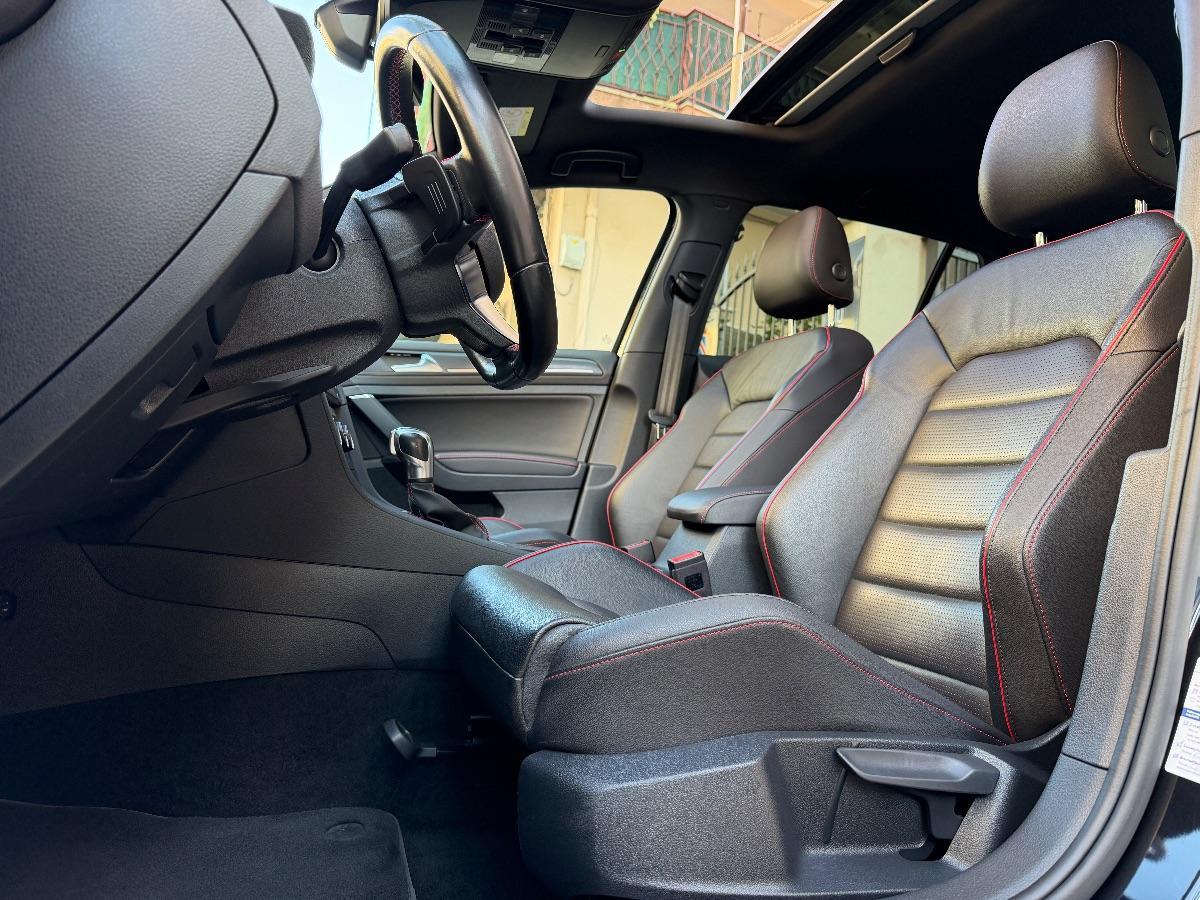 Volkswagen Golf 7.5 GTI 2.0 TSI 245 CV