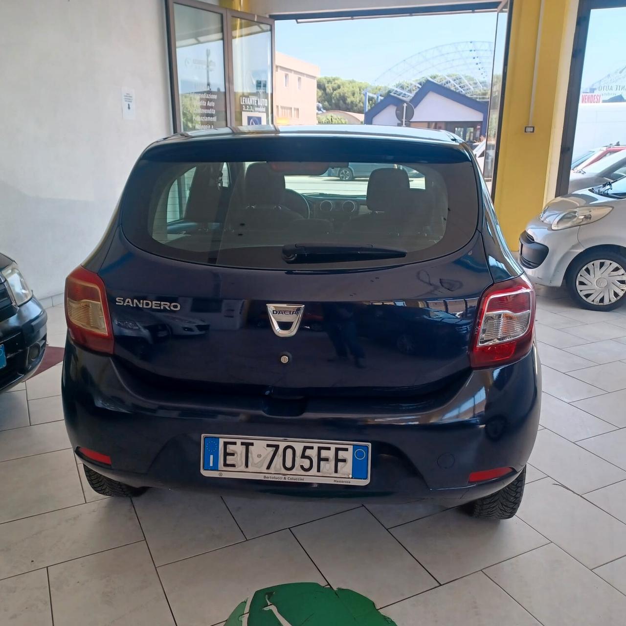 134188KM SANDERO GPL DI FABBRICA PERFETTA
