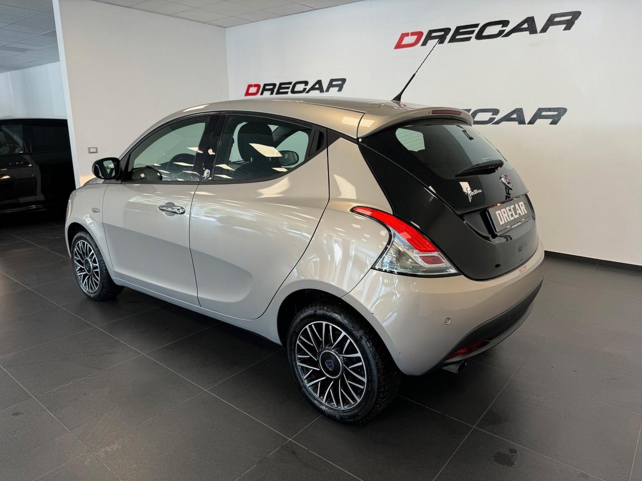 Lancia Ypsilon 1.2 69 CV 5 porte GPL Ecochic Elefantino