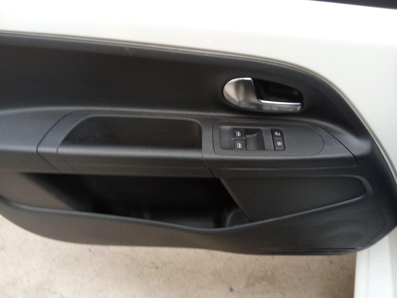 Volkswagen up! 1.0 5p. eco take BlueMotion Technology