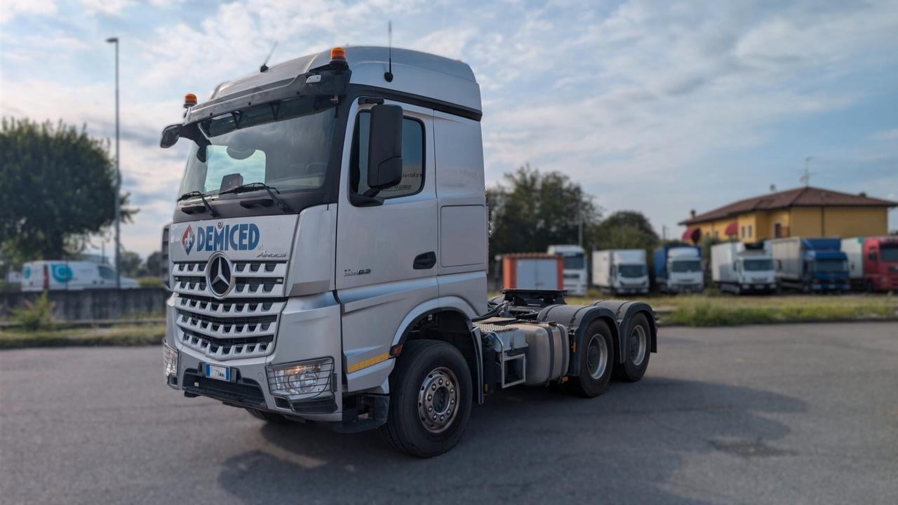 TRATTORE STRADALE MERCEDES AROCS 3363 LS