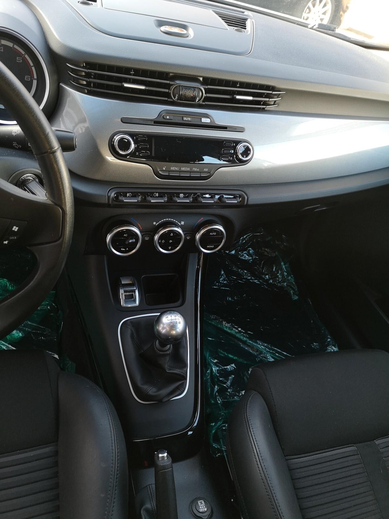 Alfa Romeo Giulietta 2.0 JTDm-2 140 CV Exclusive