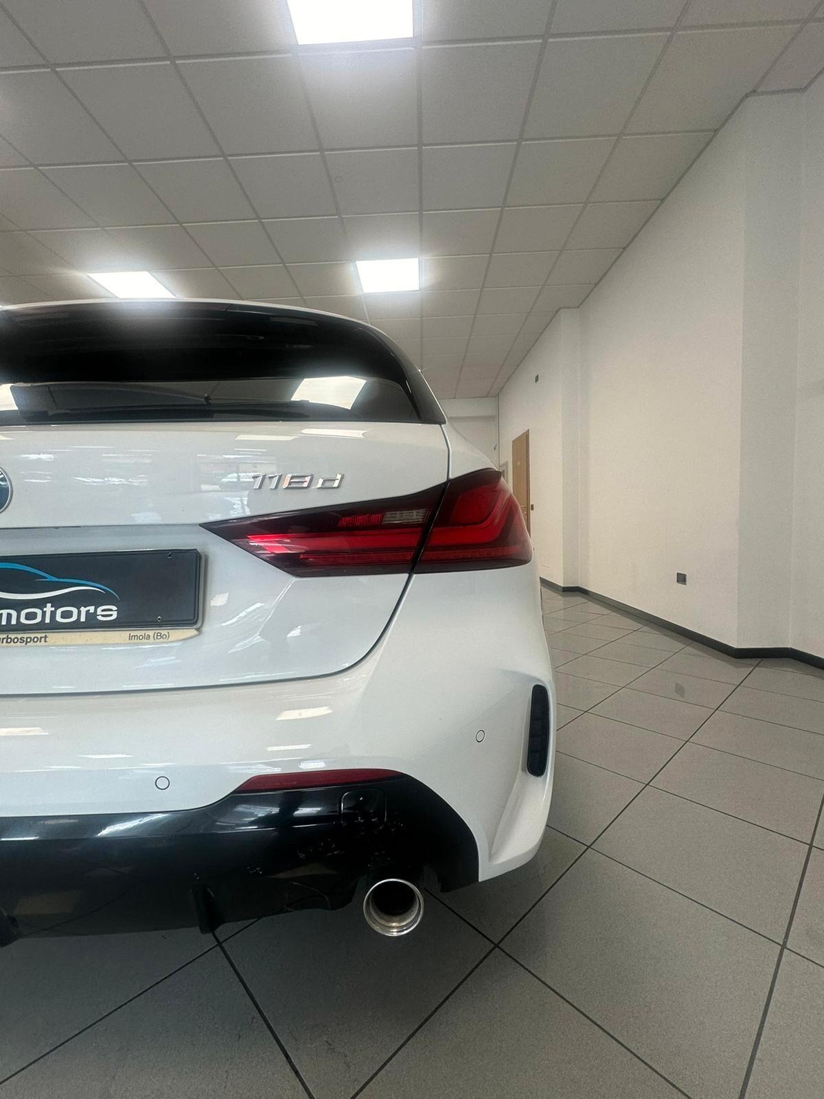 Bmw 118 118d 5p. Msport