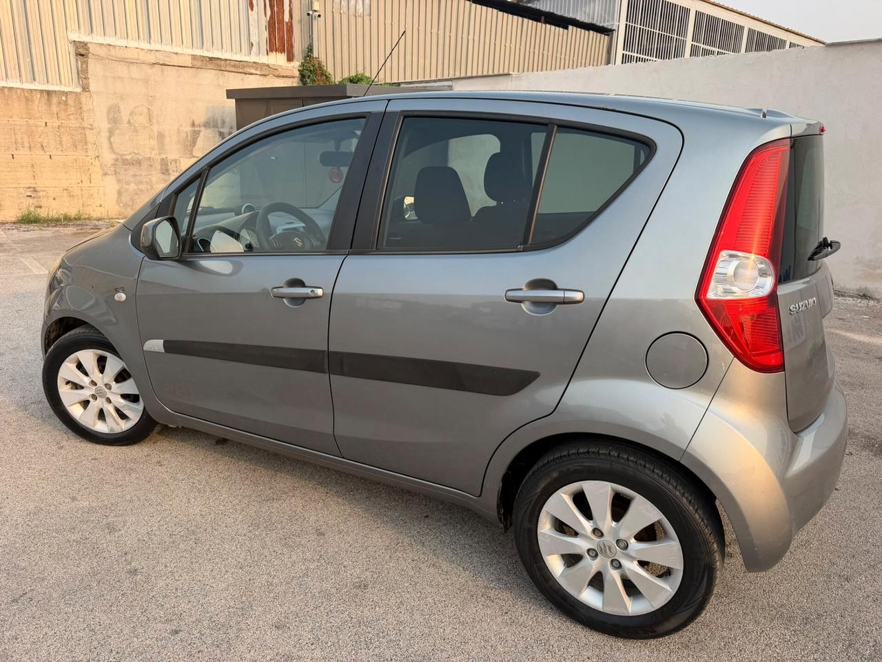 Suzuki Splash 1.0 GLS Safety Pack