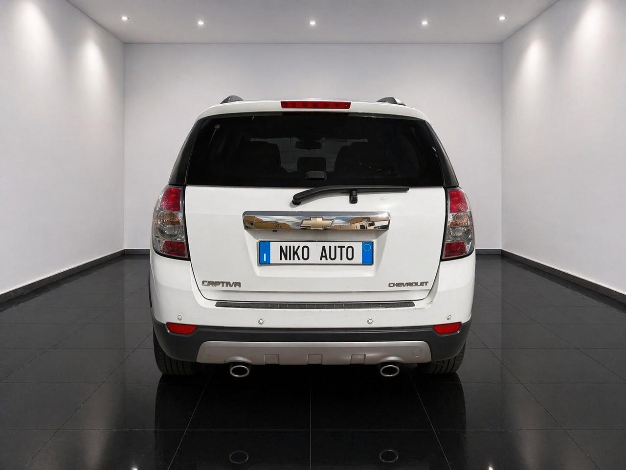 Chevrolet Captiva 2010-2.0 VCDi LT 7 POSTI NAVI 4X4 AUTOMATICA