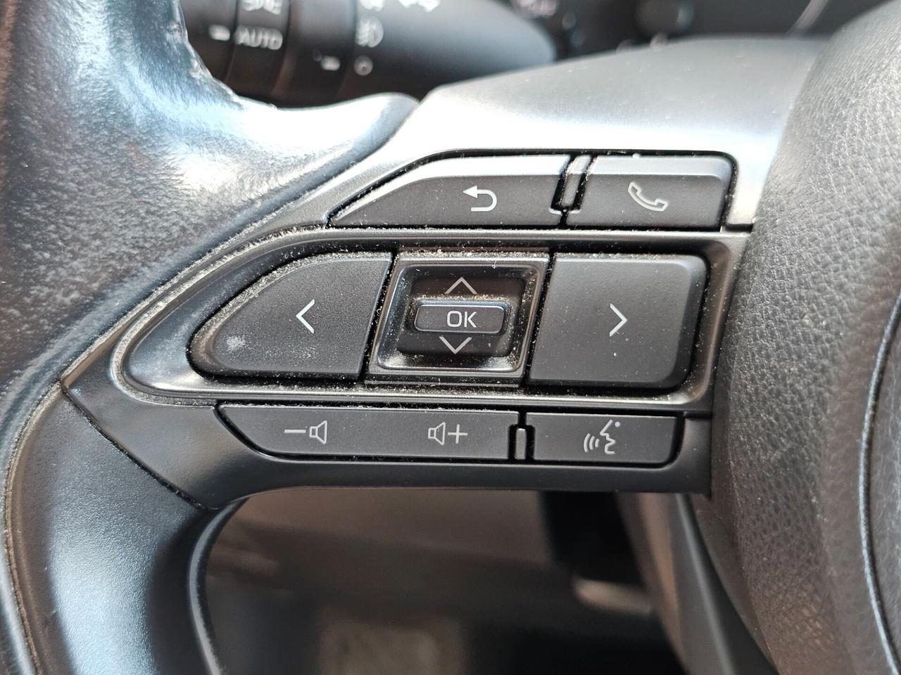 Toyota Yaris 1.5 Hybrid 5 porte Business