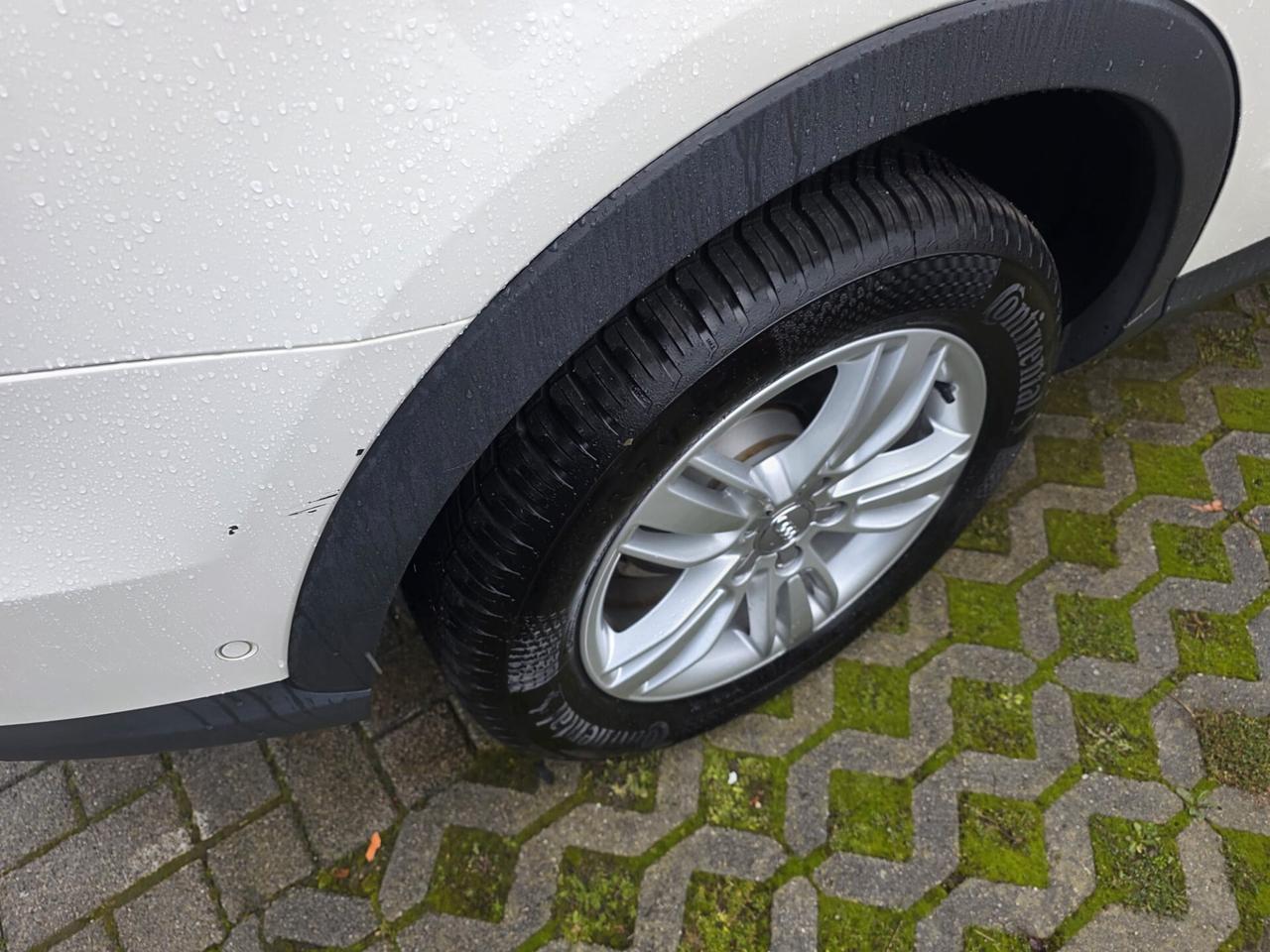 Audi Q3 2.0 TDI 4x4 perfetta e garantito 12 mesi