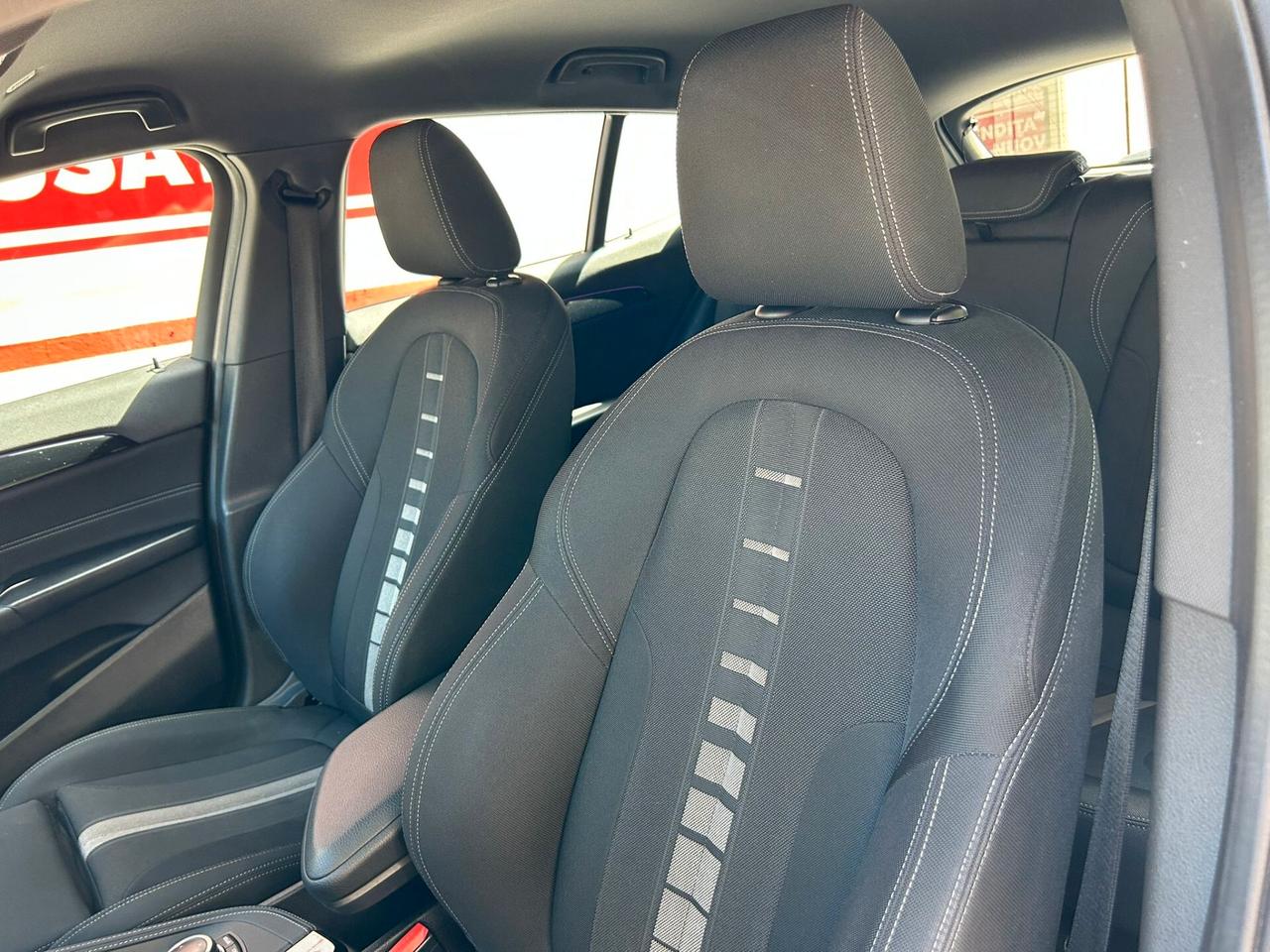 Bmw X2 sDrive18d Advantage Plus