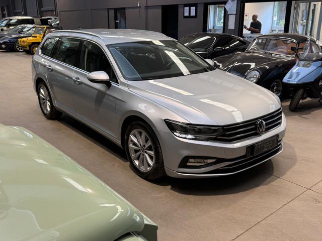 VOLKSWAGEN Passat Variant 2.0 TDI SCR 122 CV EVO DSG Business