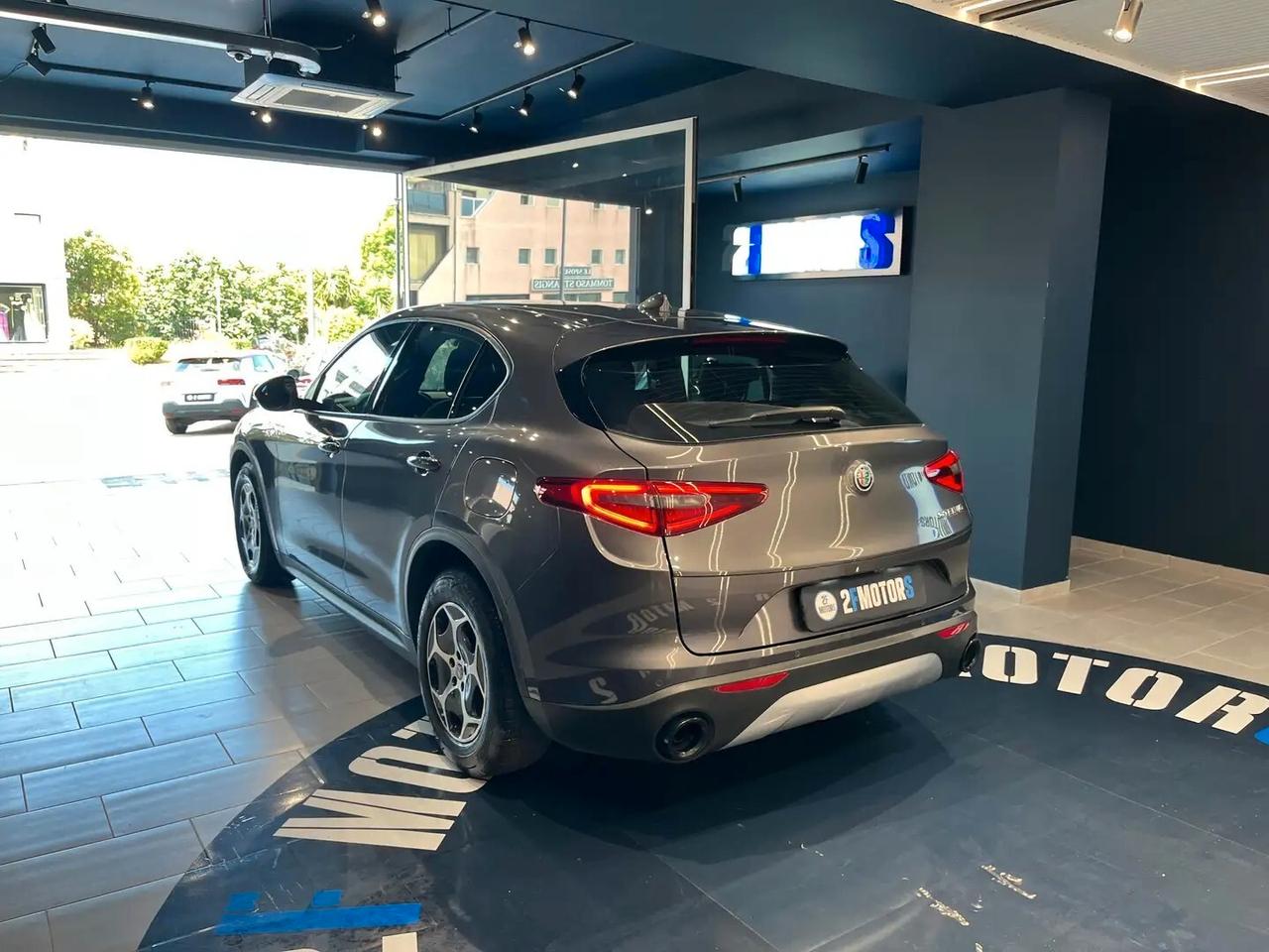 Alfa Romeo Stelvio 2.2 Turbodiesel 190 CV AT8 RWD Business
