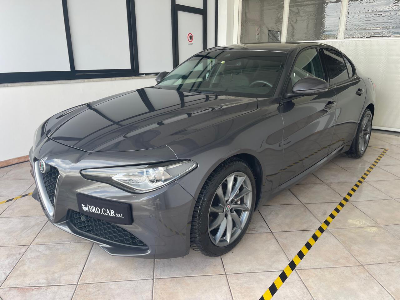 Alfa Romeo Giulia 2.2 Turbodiesel 180 CV AT8 AWD Q4 Super