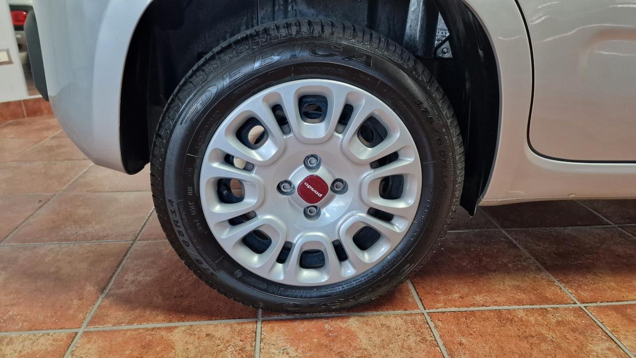 Fiat Panda 1.2 70CV BENZINA GPL di serie