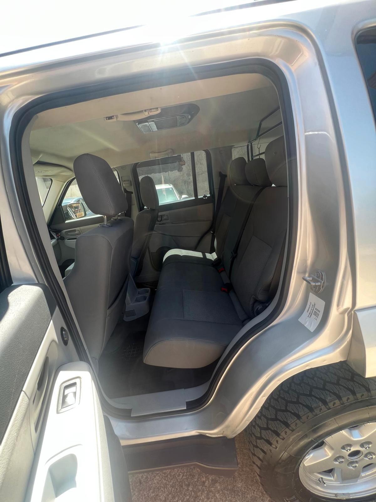 Jeep Cherokee 2.8 CRD DPF Limited