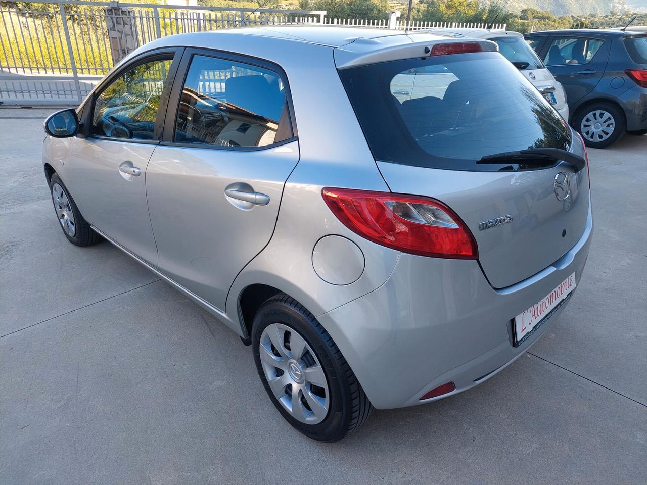 Mazda 2 1.3 16V 75CV 5porte Easy