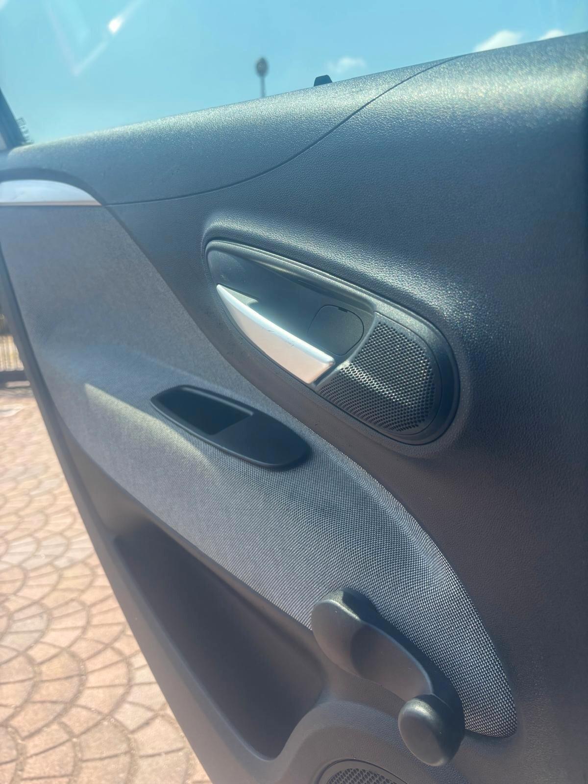 Fiat Punto Evo 1.4 5 porte Dynamic