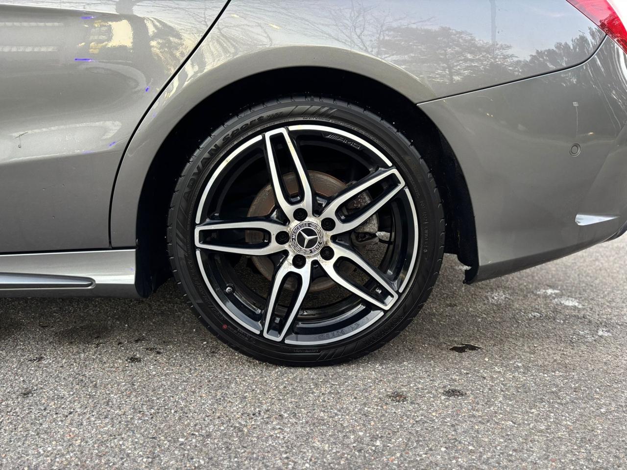 Mercedes-benz CLA 180D AMG Shooting Brake Premium