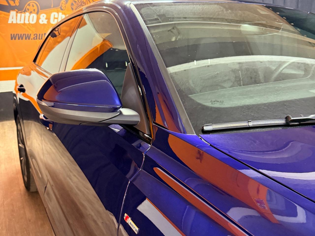 PAZZESCA AUDI Q8 S-LINE MILD-HYBRID CON SOLI 17.621 KM