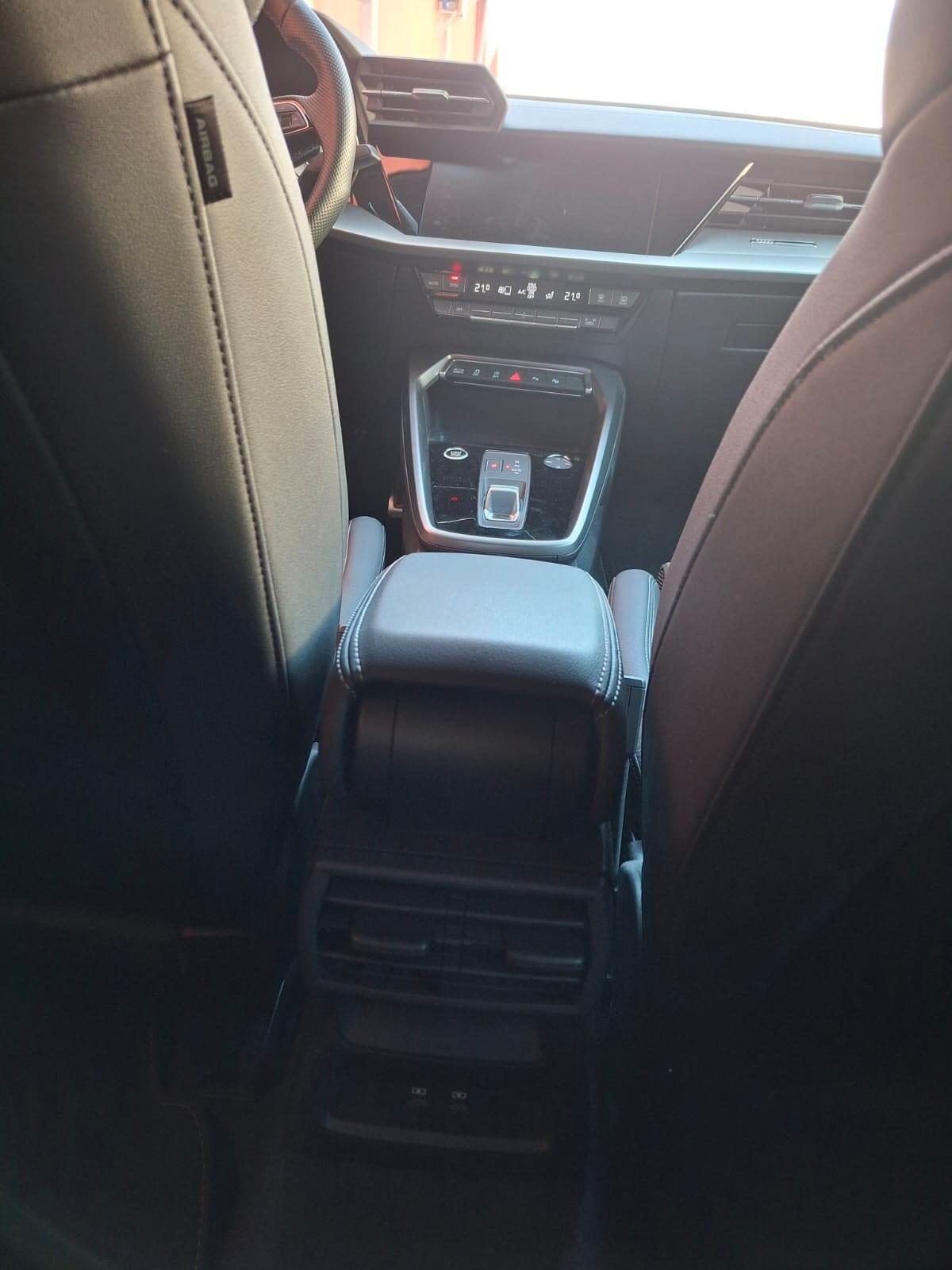 Audi A3 SPB 35 TDI S tronic line edition SPORTBACK