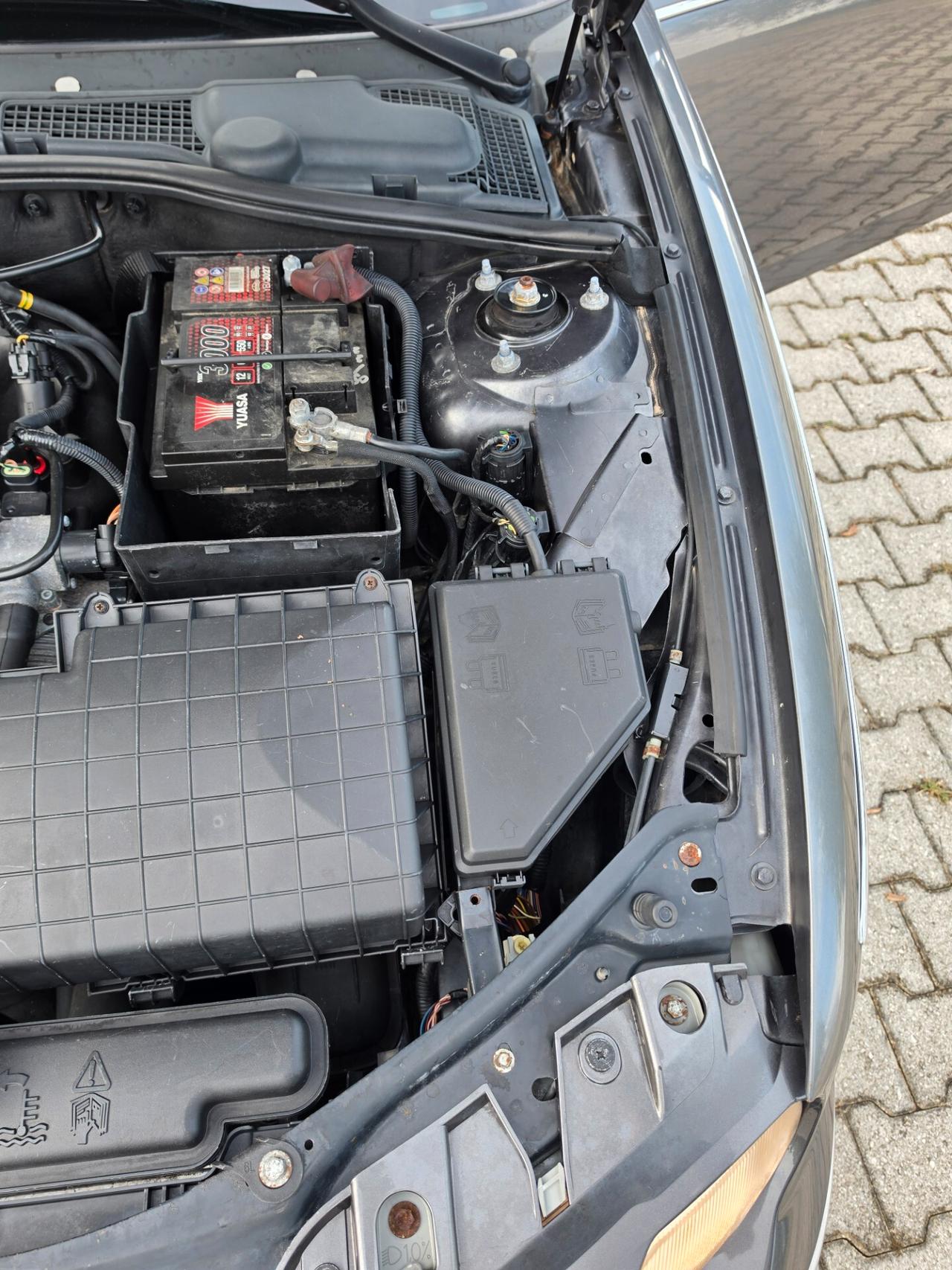 Rover 75 2.5i V6 24V cat Connoisseur